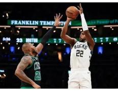 字母哥狂砍西亚卡姆分，复出首战轰40分迎来新赛季高光！