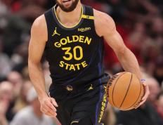 公牛陷入低谷，猛龙连败，巴特勒球队命运悬念！的简单介绍